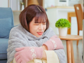 睡不暖冷炸，開電暖器又怕超耗電…台電大推「暖身好物」能省8成電、再加碼「禦寒4寶」